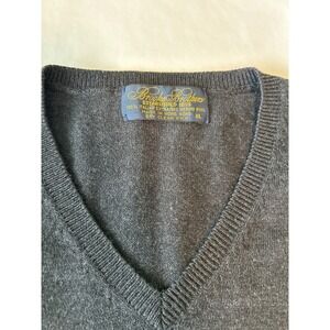 Brooks Brothers Mens V Neck Sweater Dark Gray 100% Italian Merino Wool XL